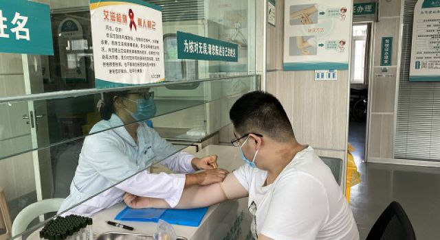 四川九綿高速JL8總監(jiān)辦組織員工健康體檢活動，為員工健康護(hù)航
