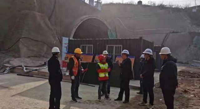 開展冬季施工安全檢查，筑牢安全防線