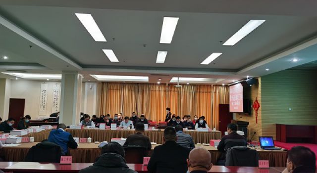 新疆克塔高速公路建設(shè)項目完成竣工驗收