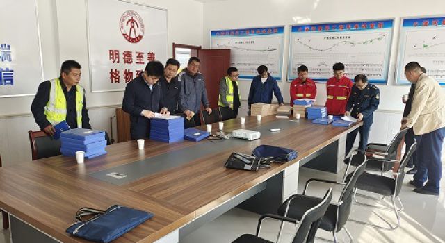 東營市交通執(zhí)法支隊對廬山路南延工程質(zhì)量安全監(jiān)督檢查