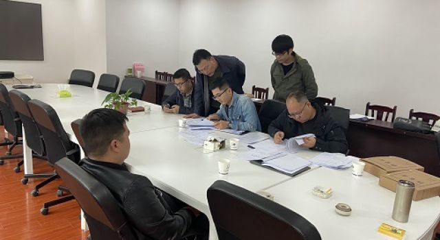 綿陽市質(zhì)監(jiān)站對四川九綿高速JL8總監(jiān)辦 進(jìn)行4月份安全與“森林防火”、“汛期前安全工作部署”開展情況專項(xiàng)檢查