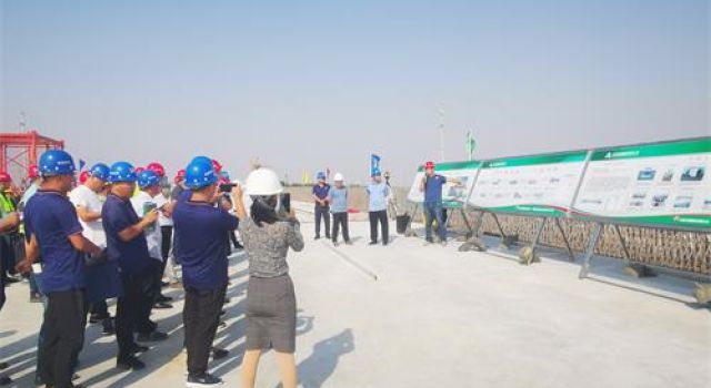 濟高高速橋面鋪裝現(xiàn)場觀摩會