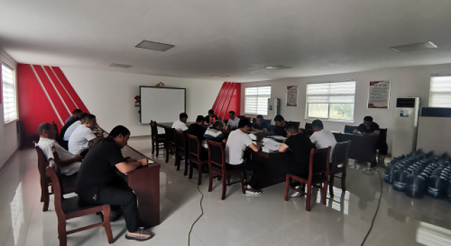 高青縣“四好農(nóng)村路”工程項目召開工地調(diào)度會