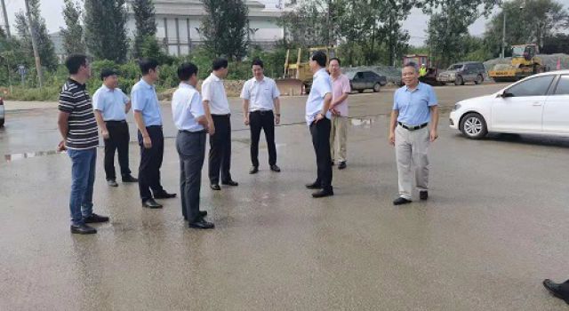 棗莊市交通運輸局李清華局長到S318郯蘭線檢查指導(dǎo)工作