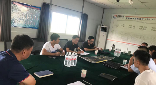 淄博市交通運輸綜合行政執(zhí)法支隊對上海路北延高青段（趙班路）檢查指導(dǎo)