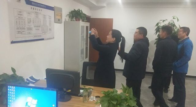 河南長(zhǎng)城鐵路工程建設(shè)咨詢(xún)有限公司領(lǐng)導(dǎo)蒞臨安羅高速第二總監(jiān)辦參觀交流