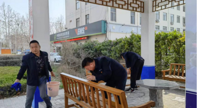 陽春三月，“雷鋒”在行動