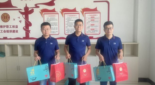 粽葉飄香，暖心端午