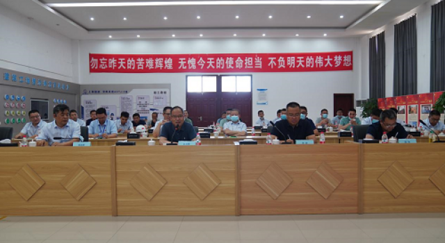 河南交投集團(tuán)一行來安鶴壁項目三標(biāo)觀摩交流