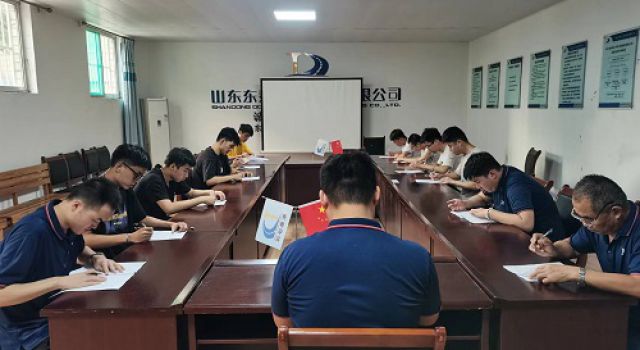 張臺(tái)線總監(jiān)辦組織《企業(yè)標(biāo)準(zhǔn)化監(jiān)理工作指導(dǎo)手冊(cè)》 學(xué)習(xí)情況考核