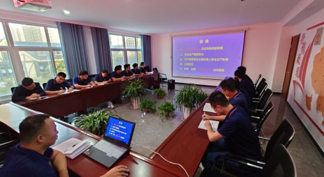 安羅高速第二總監(jiān)辦組織開(kāi)展“建筑企業(yè)安全生產(chǎn)大講堂”線上培訓(xùn)