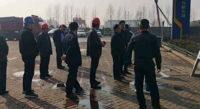 日照市交通運輸局滕厚軍局長對南沿海公路高架項目現場調研