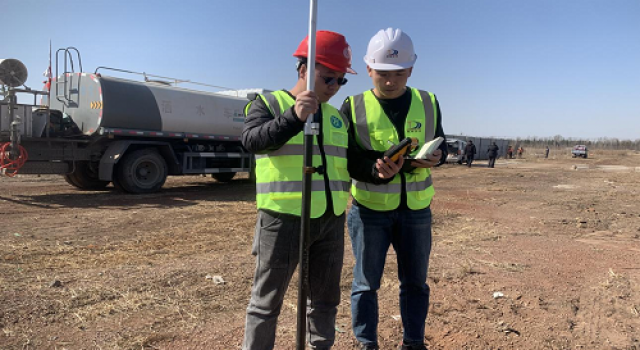 章丘區(qū)雙泉東路改建工程首件工程試驗(yàn)段告捷