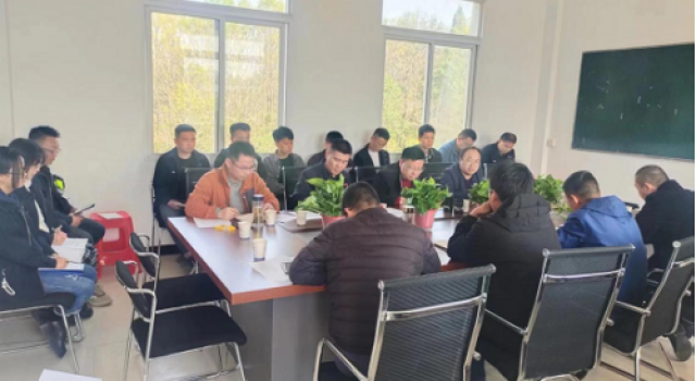和襄高速公路六安段第二駐地辦主持召開第一次周會(huì)