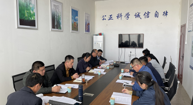 南沿海公路日鋼段高架工程三月份月度總結(jié)會(huì)順利召開