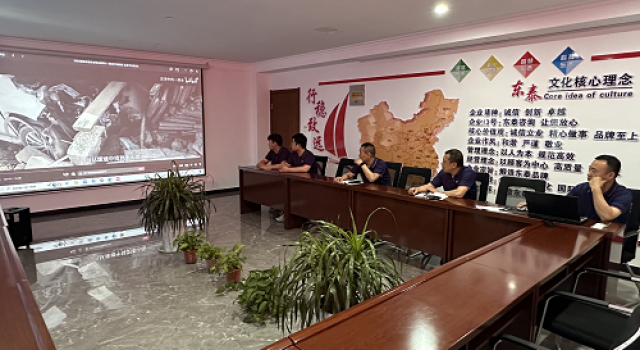 安羅高速第二總監(jiān)辦組織開展第二季度駕駛員安全教育培訓