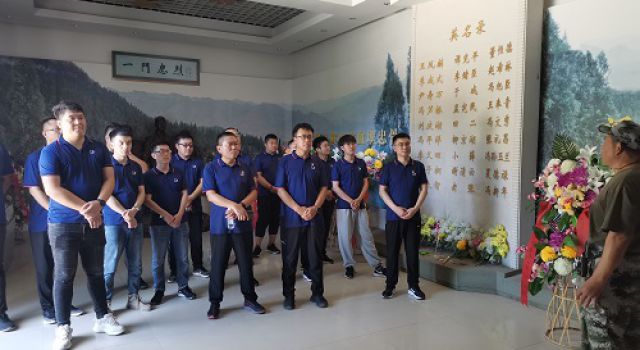 濟濰、經十路項目開展“情系馬鞍山 ，重走抗戰(zhàn)路”主題黨日活動