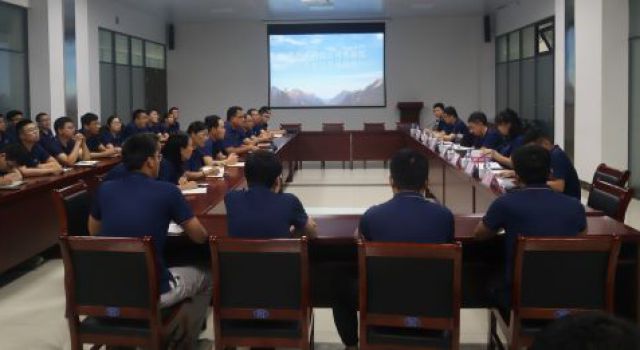 總公司考核組對交通規(guī)劃設(shè)計二院進行半年工作考核