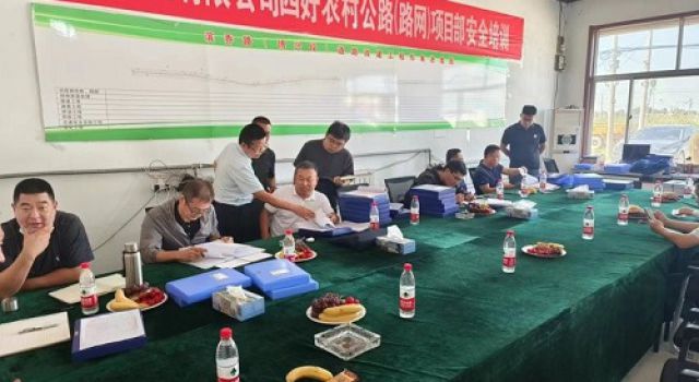 濱州市交通運輸局對博興縣四好農(nóng)村路建設項目進行第三季度督導檢查