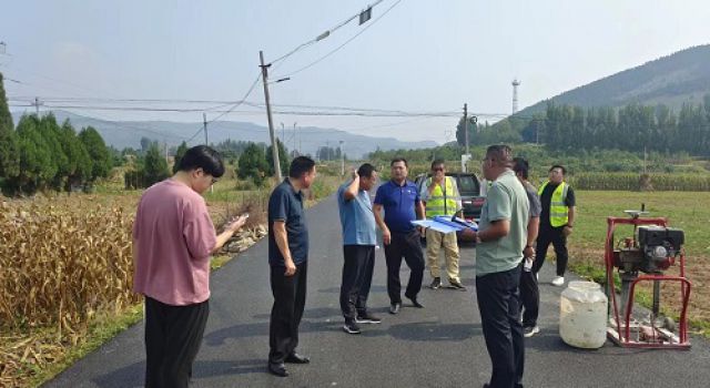 淄博市沂源縣交通運(yùn)輸監(jiān)察執(zhí)法大隊(duì)對(duì)沂源縣2023年度“四好農(nóng)村路”新改建及危橋項(xiàng)目進(jìn)行質(zhì)量、安全監(jiān)督檢查