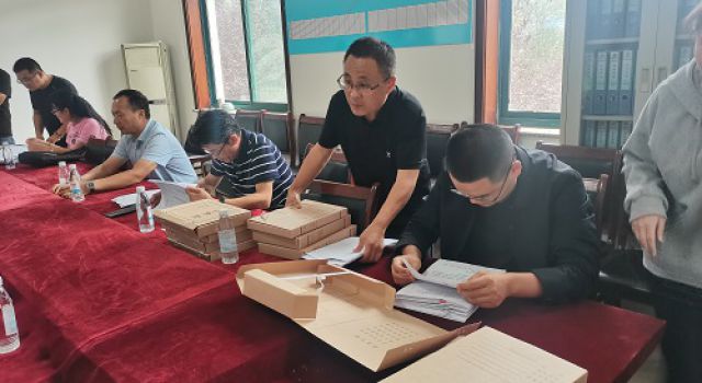 淄博市交通運(yùn)輸局對S317臨歷線博山區(qū)店子村至樂疃段預(yù)防養(yǎng)護(hù)及修復(fù)養(yǎng)護(hù)工程進(jìn)行檢查