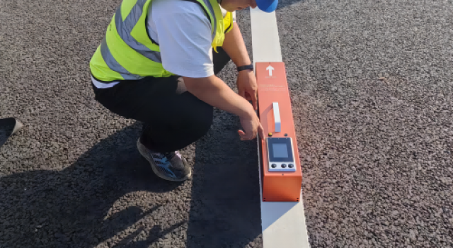 濟(jì)廣高速公路濟(jì)南至菏澤段改擴(kuò)建工程項(xiàng)目標(biāo)線首件工程施工