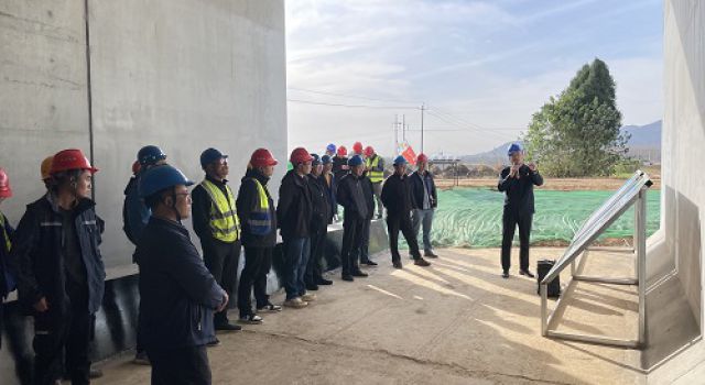 濟(jì)微高速一標(biāo)段召開涵洞施工現(xiàn)場(chǎng)觀摩會(huì)