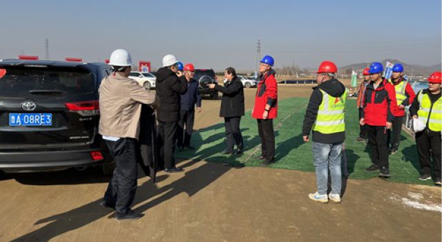 山東高速集團(tuán)對濟(jì)微高速一合同段進(jìn)行年終綜合檢查