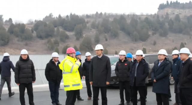 山東高速集團黨委副書記、董事、工會主席李廣進到濟廣高速濟南至菏澤段督導(dǎo)安全生產(chǎn)工作