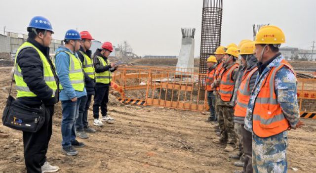 許昌繞城高速三駐地辦春節(jié)后復(fù)工復(fù)產(chǎn)安全、技術(shù)交底