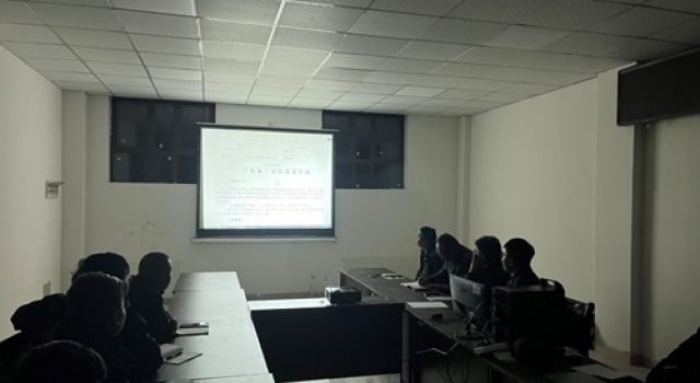 川藏公路G318線(xiàn)提質(zhì)改造工程總監(jiān)辦持續(xù)有效推行反向交底活動(dòng)