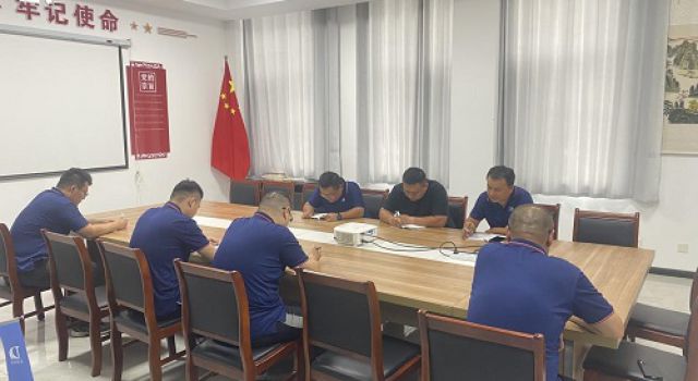聚焦新標(biāo)準(zhǔn) 筑牢工程質(zhì)量基石--董梁高速第一總監(jiān)辦工地試驗(yàn)室開(kāi)展《鋼筋混凝土用鋼》GB 1499.1-2新標(biāo)準(zhǔn)宣貫活動(dòng)