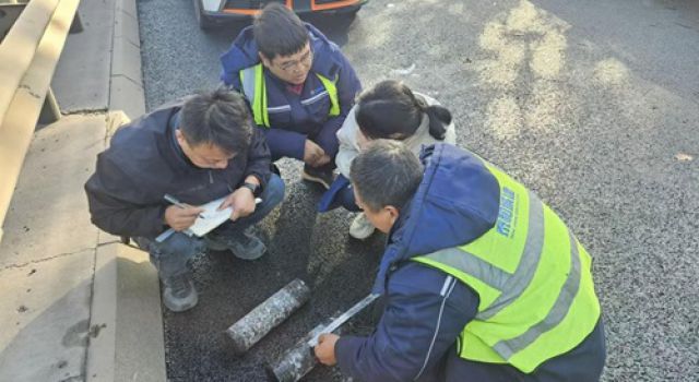 淄博市交通建設(shè)發(fā)展中心組織開(kāi)展G309青蘭線(xiàn)臨淄區(qū)青州界至鄭王村段修復(fù)養(yǎng)護(hù)工程月度檢查